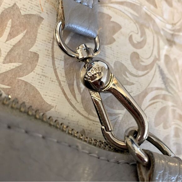 Juicy Couture Gray Leather Crossbody Handbag Logo on Strap Gorgeous - Picture 6 of 13